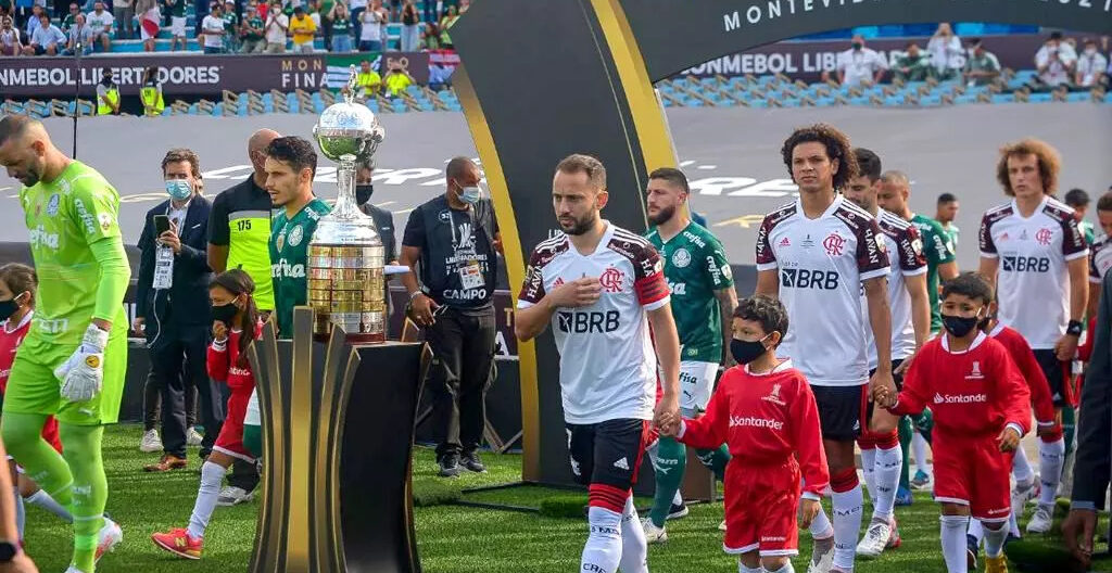 Final da Libertadores entre Flamengo e Palmeiras seria evento raríssimo no futebol