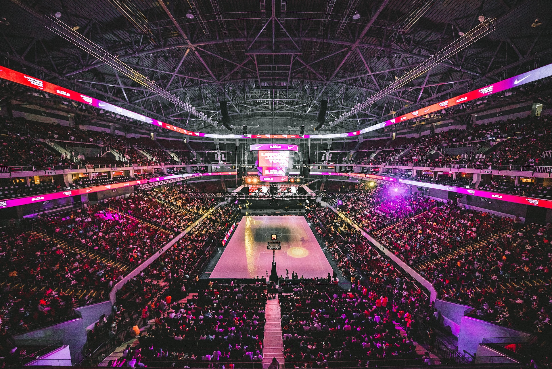 Star+ e ESPN constroem quadra de basquete em rooftop para ação inédita no  Brasil - ESPN MediaZone Brasil