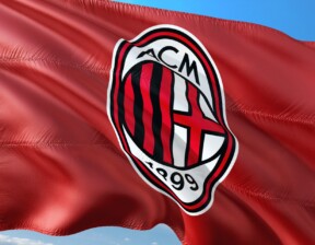 Milan gera lucro pela primeira vez em 17 anos