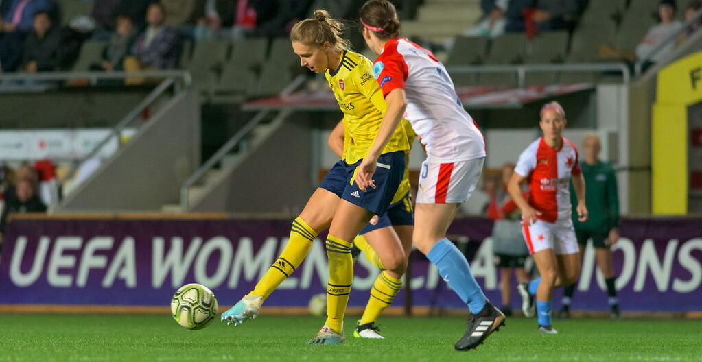 DAZN transmitirá futebol feminino gratuitamente no Reino Unido